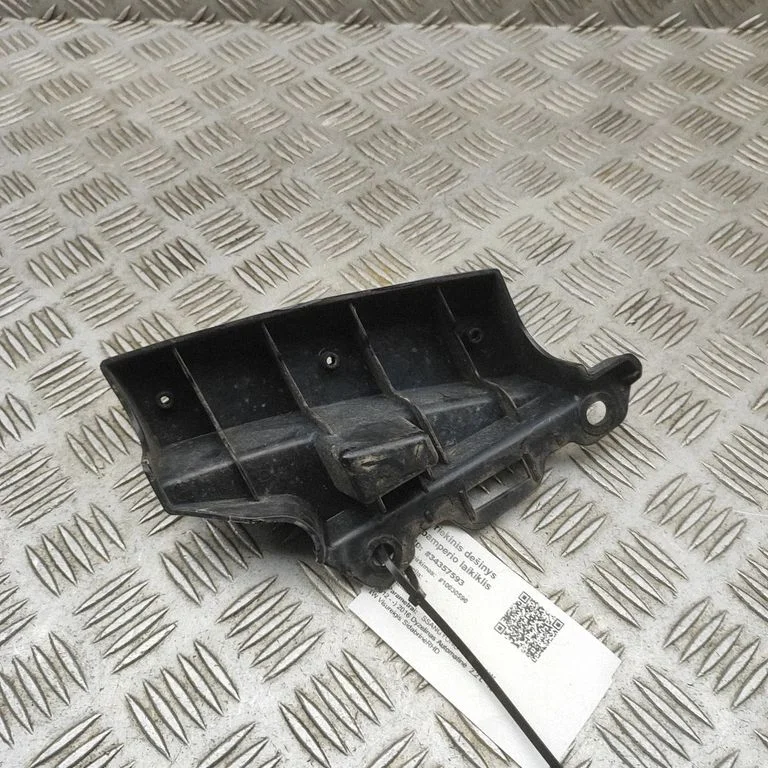 Front bumper mounting bracket 7874108D00