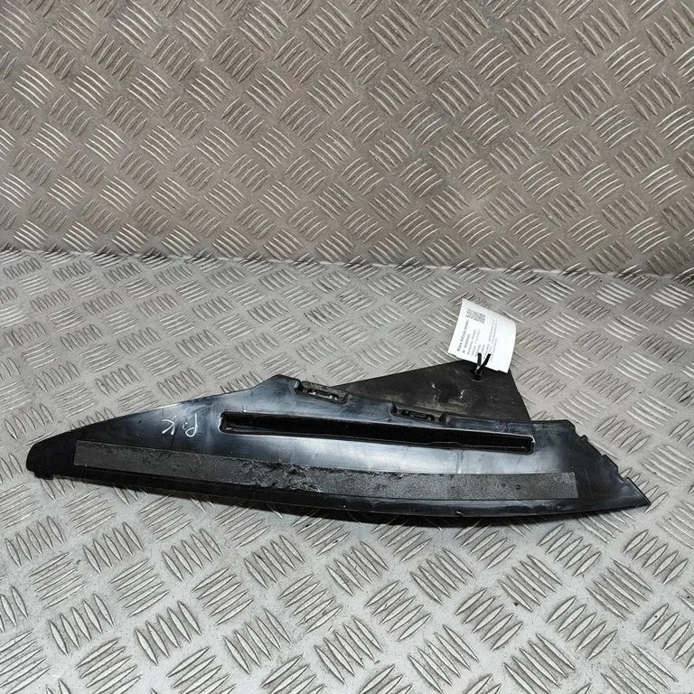 Priekšējā bampera turētājs A1188852303