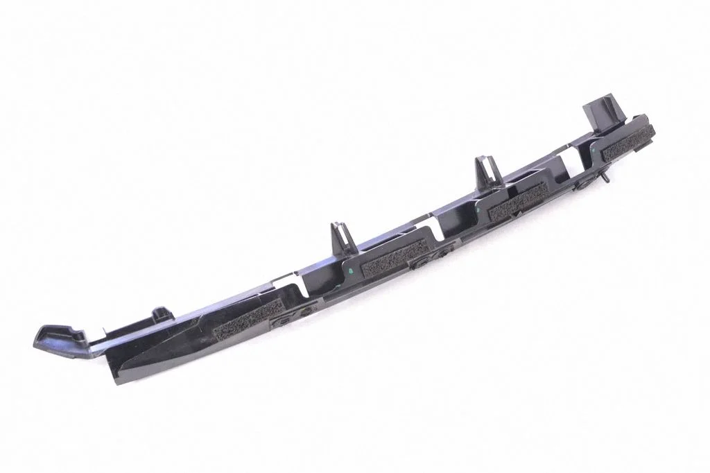 Priekšējā bampera turētājs EX5329735AD