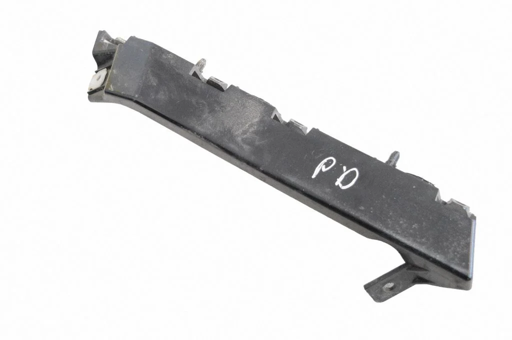 Esistange kinnitusklamber HY3217A869AB