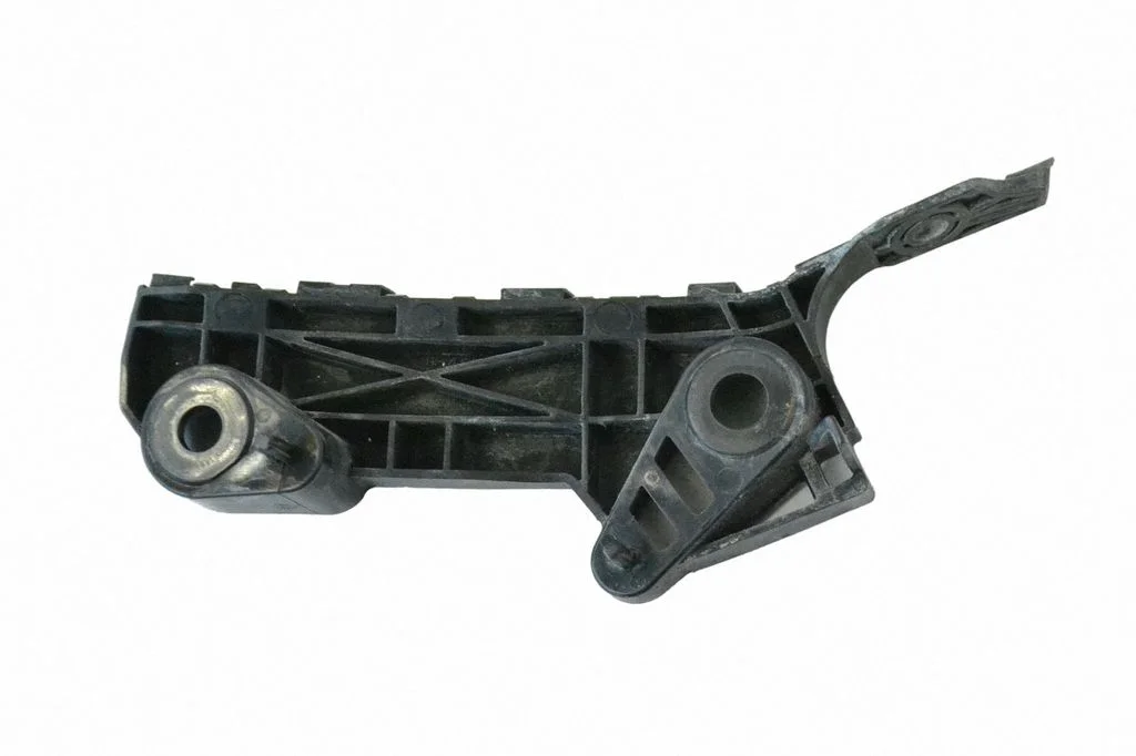 Priekšējā bampera turētājs GHP9500T1