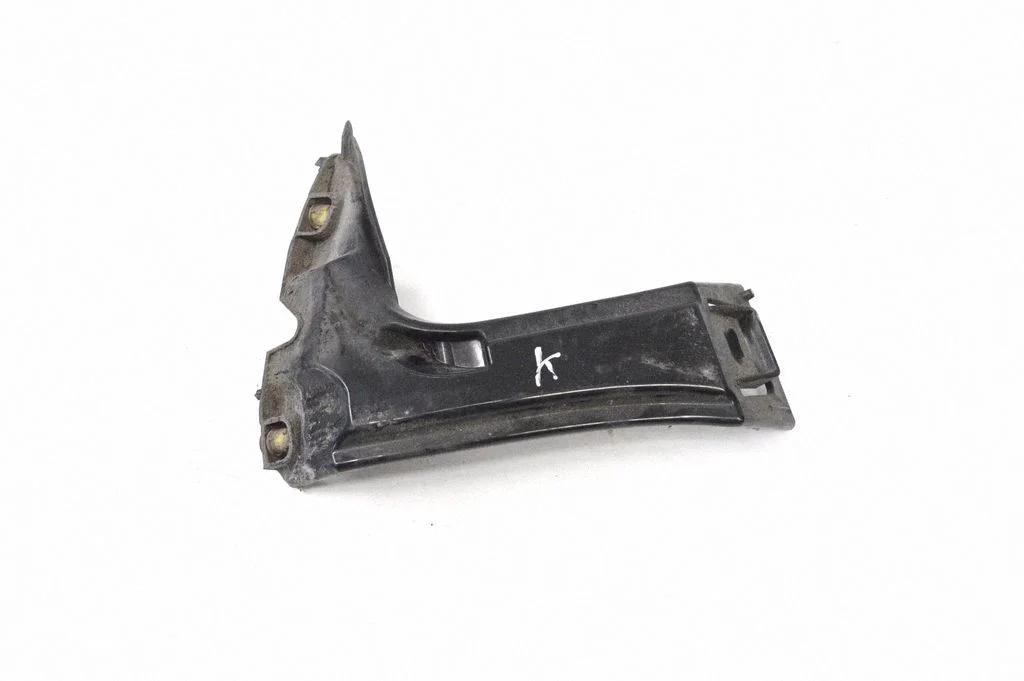 Front bumper mounting bracket – BMW 5 Series F10 F11 (2009-2016)