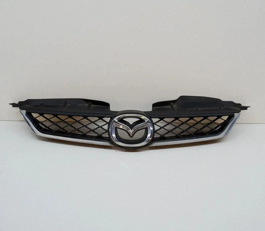 Front bumper upper radiator grill C23550711 – Mazda 5 (2005-2010)