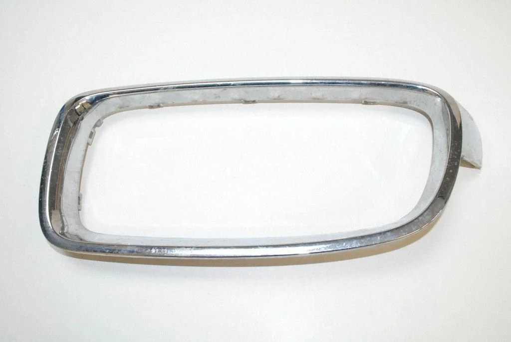 Augšējās restes – BMW 3. sērija F30 F35 F31 (2012-2018)