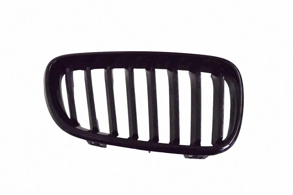 Front bumper upper radiator grill – BMW 2 Series F22 F23 (2013-2017)