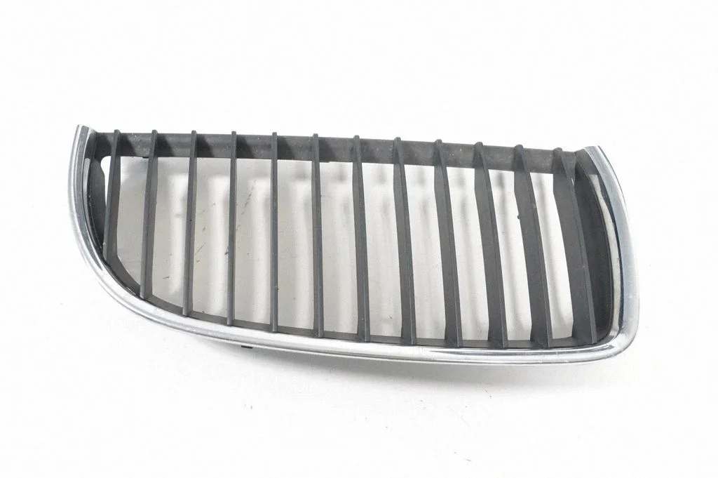 Front bumper upper radiator grill – BMW 3 Series E90 E91 (2005-2012)