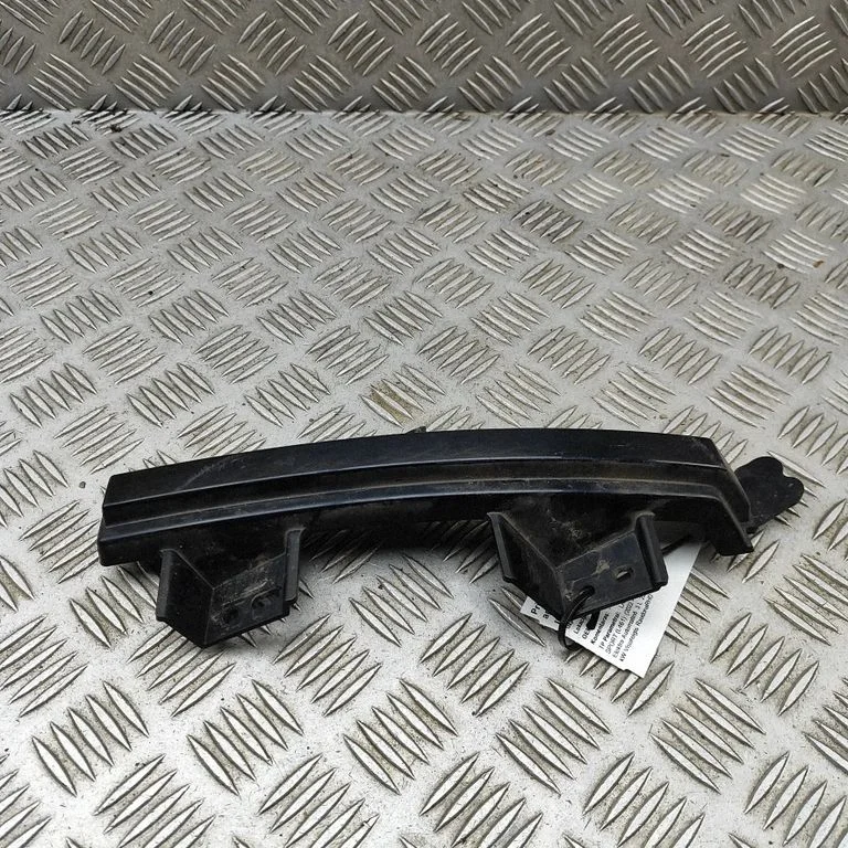 Front fog light trim/grill N9X215B216AB