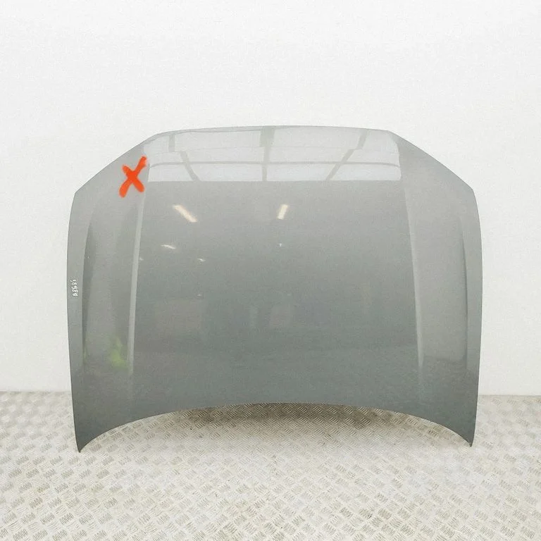 Motora pārsegs 83A823029