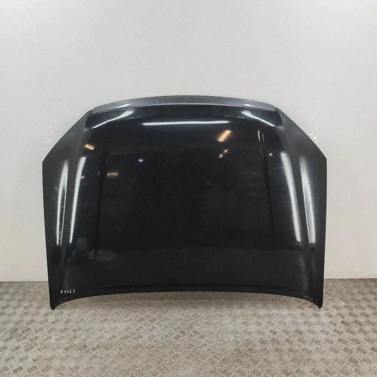 Motora pārsegs 8981938180