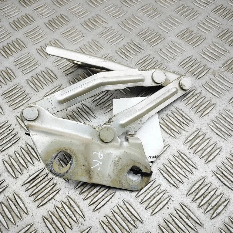 Engine bonnet/hood hinges BK2116801AC