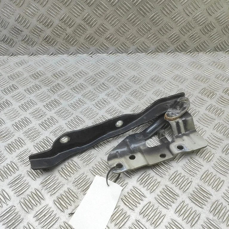 Mootorikapoti hinged 66920GI000
