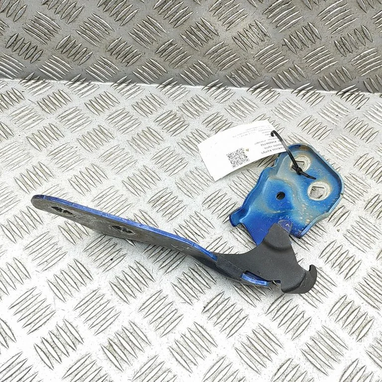 Engine bonnet/hood hinges 109879200D