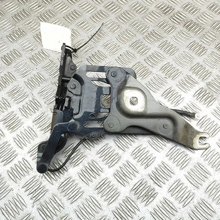 Engine bonnet/hood hinges – BMW X5 E70 (2006-2013)