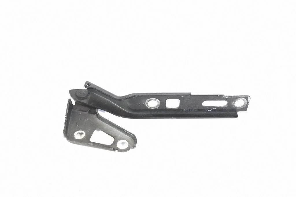 Engine bonnet/hood hinges – Audi Q7 4L (2005-2015)