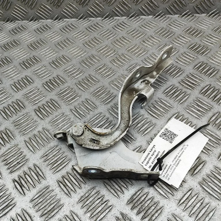 Motora pārsega eņģe (-es) 791104H000