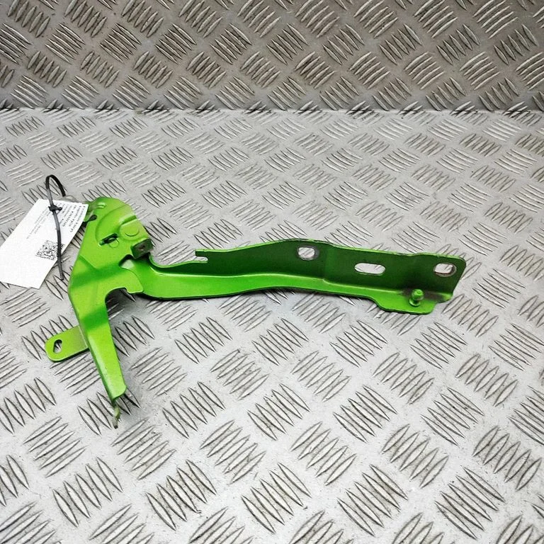 Motora pārsega eņģe (-es) 9834812480