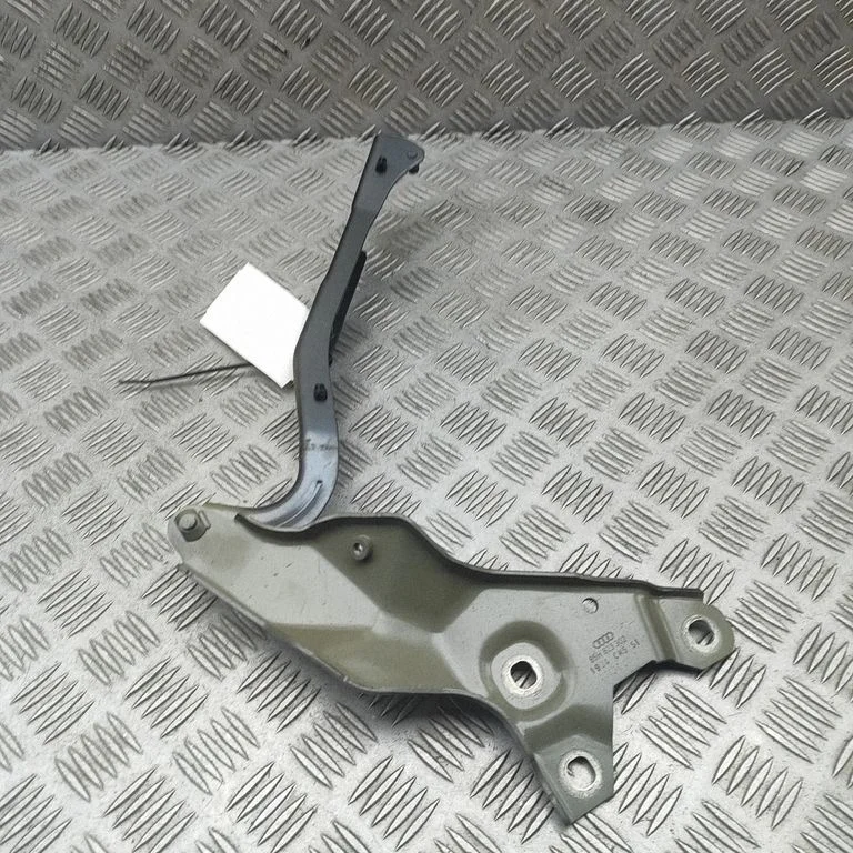 Mootorikapoti hinged 85H823302 – Audi Q6 e-tron (2024-)