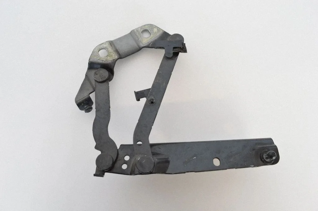Motora pārsega eņģe (-es) – Land Rover Range Rover Evoque L538 (2011-2018)