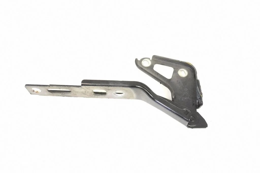 Engine bonnet/hood hinges – Audi Q7 4L (2005-2015)