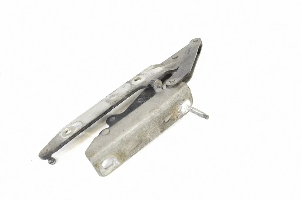 Motora pārsega eņģe (-es) – Land Rover Range Rover Sport L320 (2005-2013)