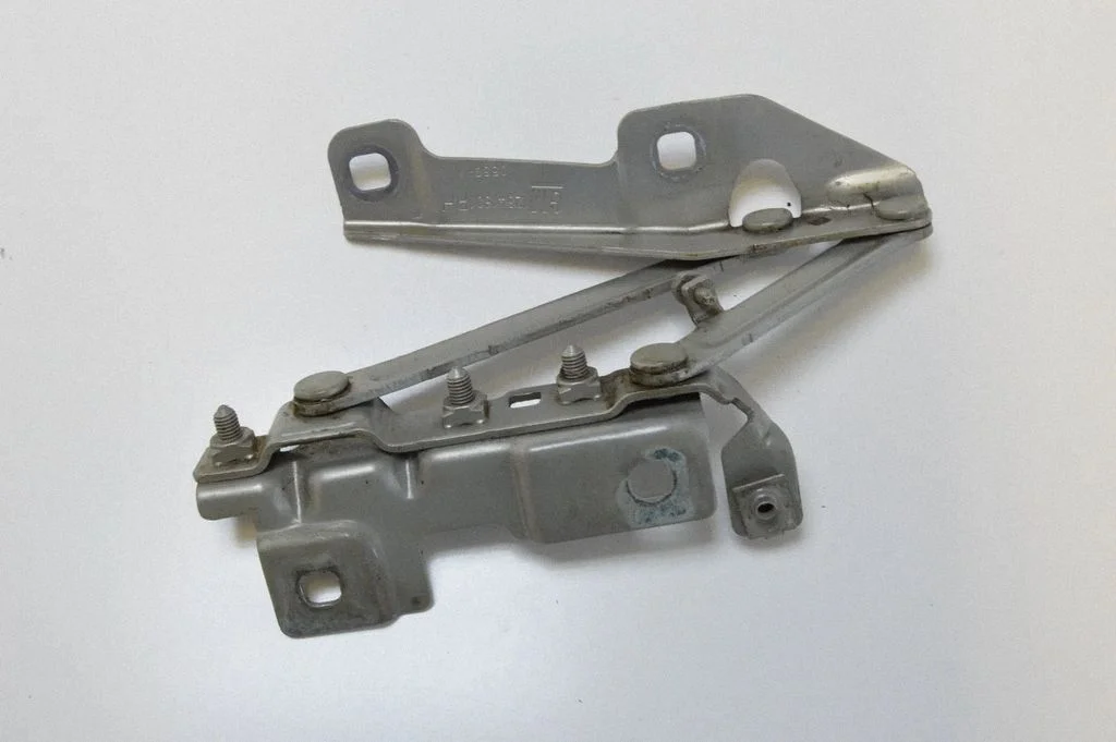 Mootorikapoti hinged – Opel Insignia A (2008-2017)