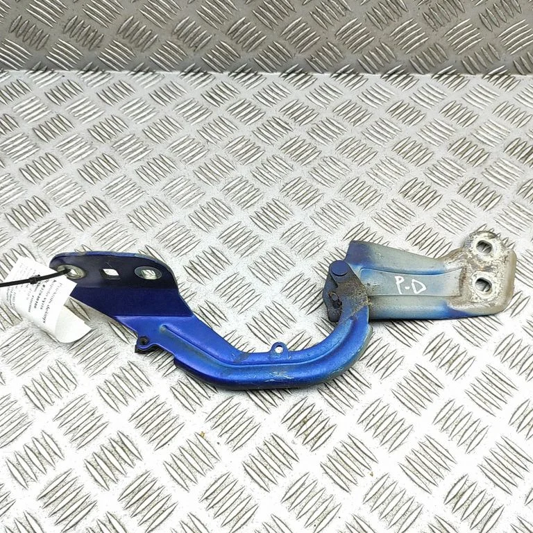 Mootorikapoti hinged – Ford Focus (2010-2017)