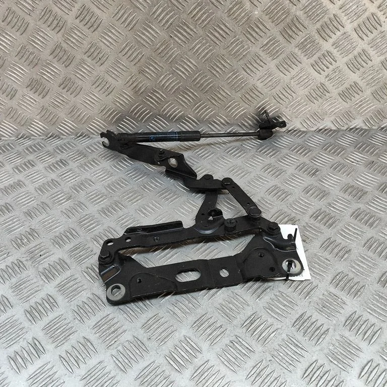 Mootorikapoti hinged 7185032