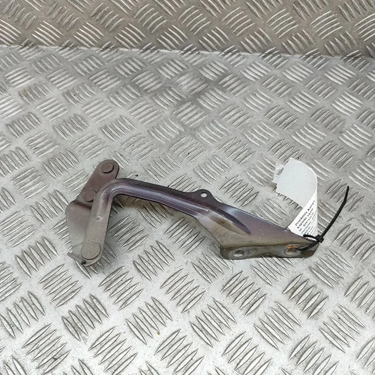 Engine bonnet/hood hinges 4M5116801AA