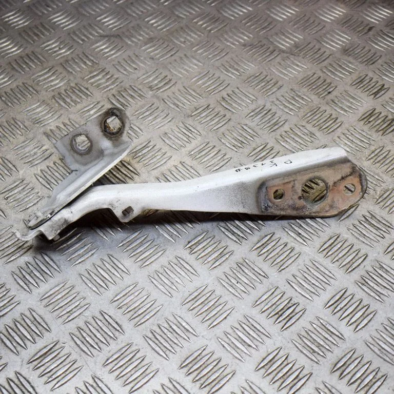 Engine bonnet/hood hinges 654010006RC