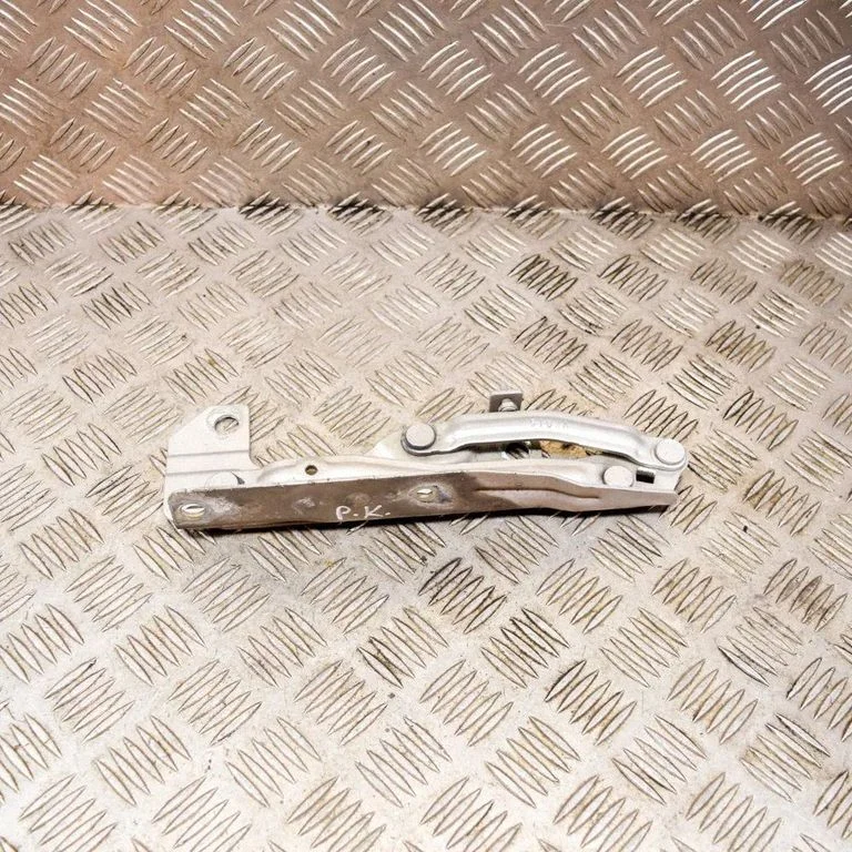 Mootorikapoti hinged – vasak