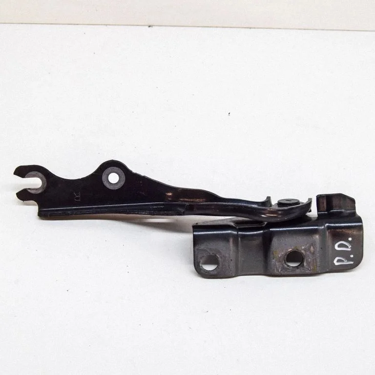 Mootorikapoti hinged – parem