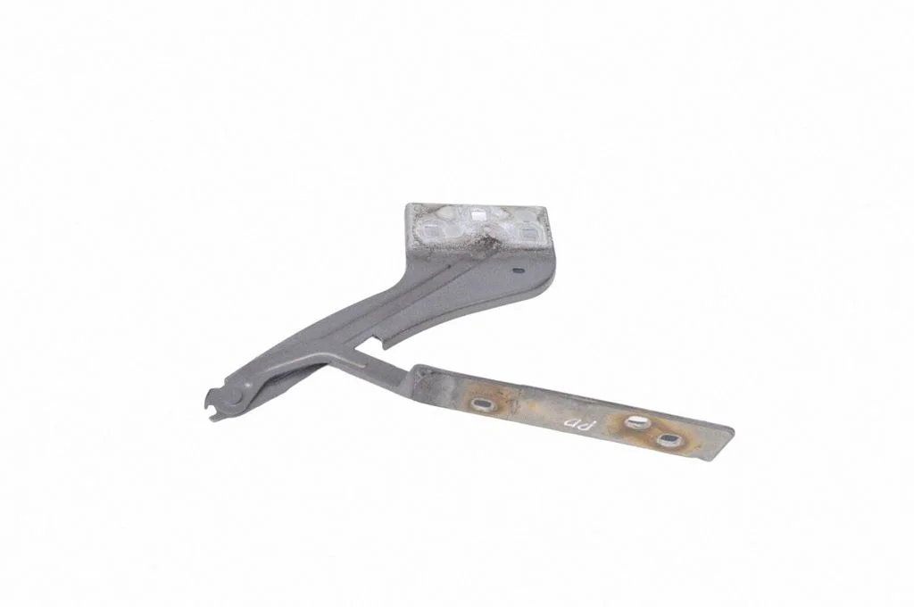 Engine bonnet/hood hinges HK8316801