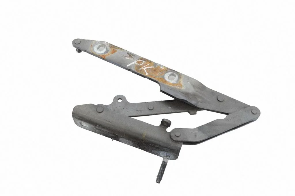 Engine bonnet/hood hinges – left