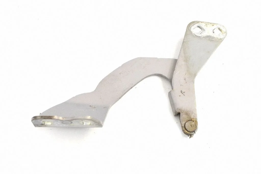 Engine bonnet/hood hinges 8V4116801AD