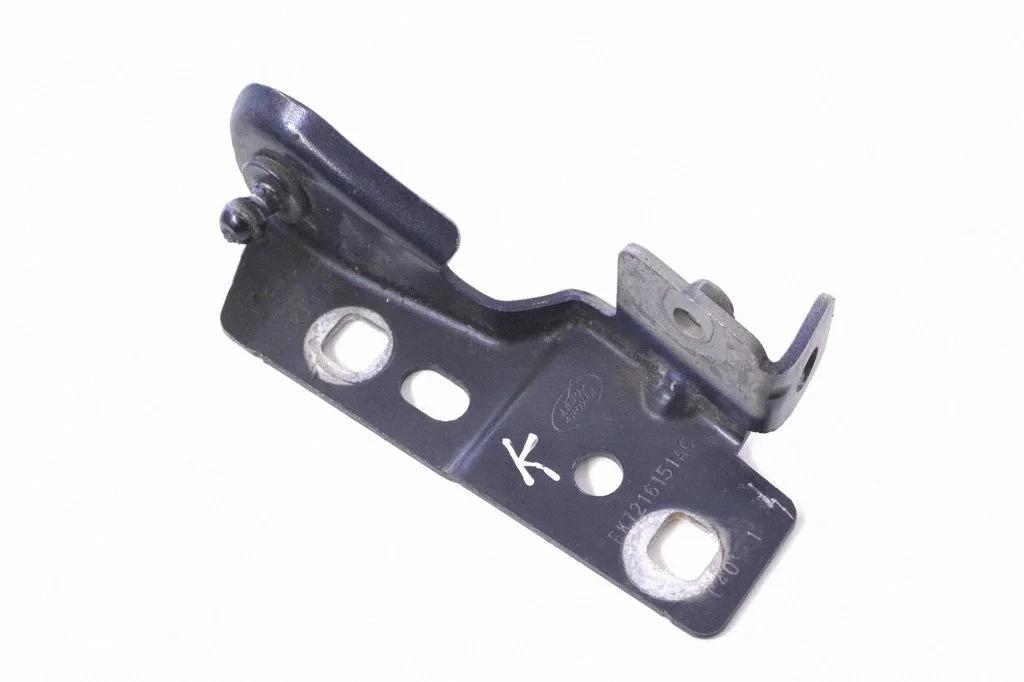 Motora pārsega eņģe (-es) FK7216151AC