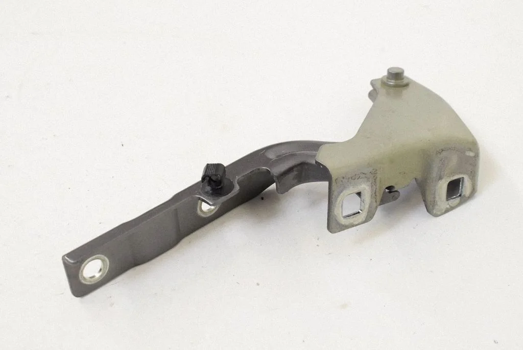 Engine bonnet/hood hinges – left