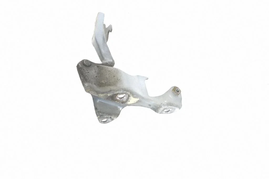 Mootorikapoti hinged – parem