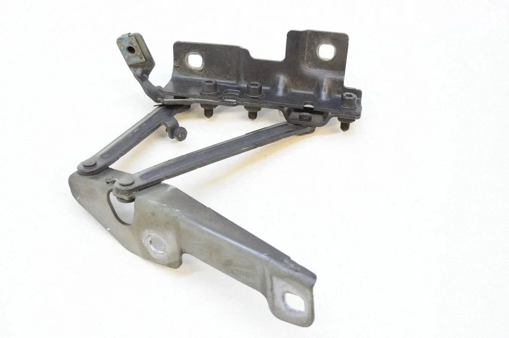 Engine bonnet/hood hinges – Opel Insignia A (2008-2017)