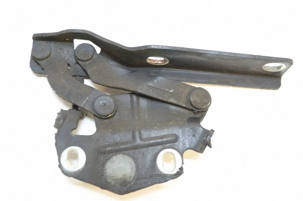 Mootorikapoti hinged – Volkswagen Passat CC (2008-2016)