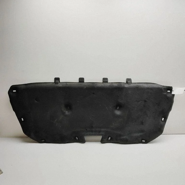 Mootorikapoti heli-/soojusisolatsioon – Ford Focus (2010-2017)