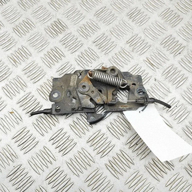 Engine bonnet/hood lock/catch BM5A16700CB