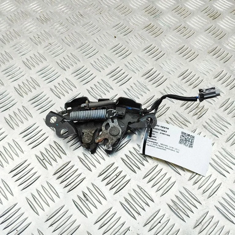 Motora pārsega slēdzene 656013NM0B