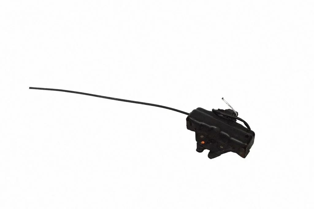 Engine bonnet/hood lock/catch
