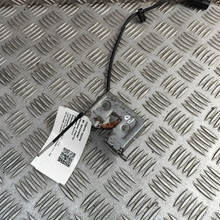 Mootorikapoti lukk – BMW X6 E71 (2008-2014)