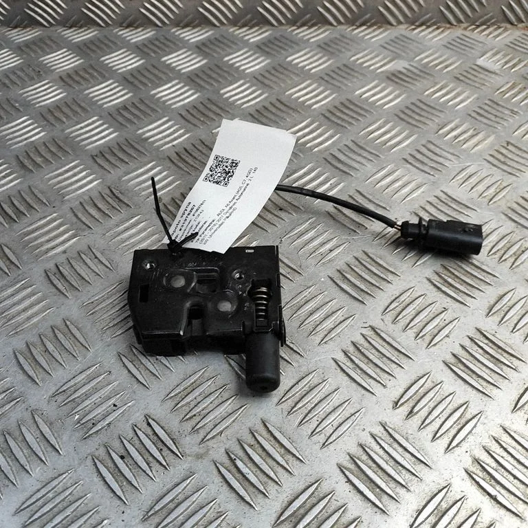 Zamek maski 4G0823509D