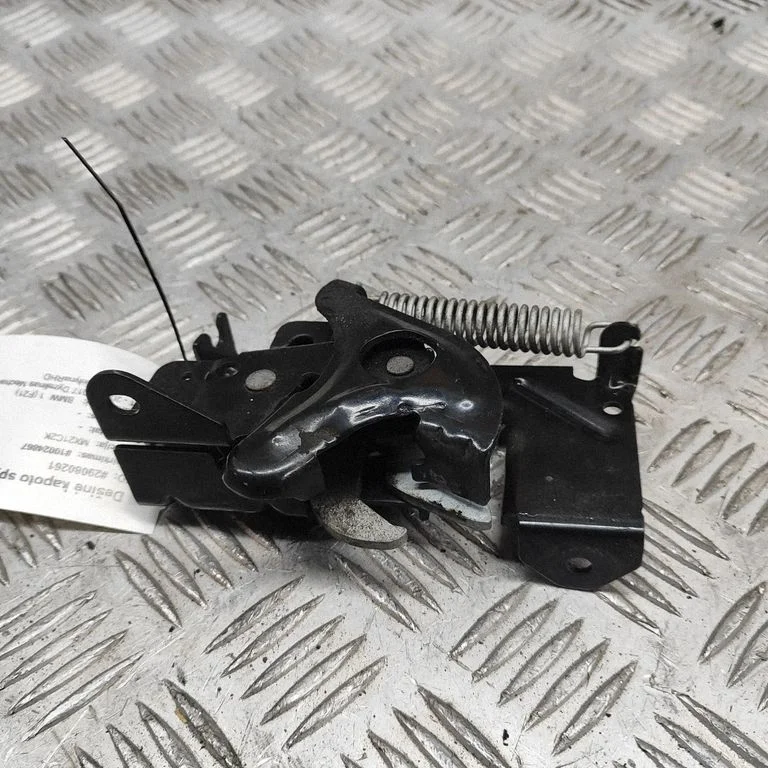 Mootorikapoti lukk – BMW 1-seeria F20 F21 (2011-2019)