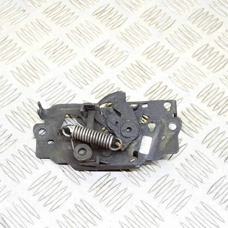 Engine bonnet/hood lock/catch BK3116E624AC