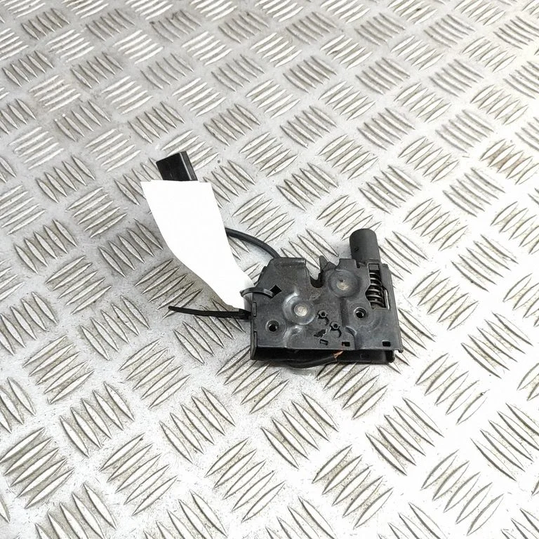 Engine bonnet/hood lock/catch – Audi A6 S6 C7 4G (2011-2018)