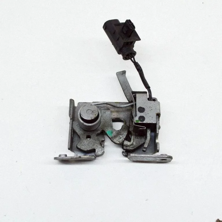 Engine bonnet/hood lock/catch 7299162