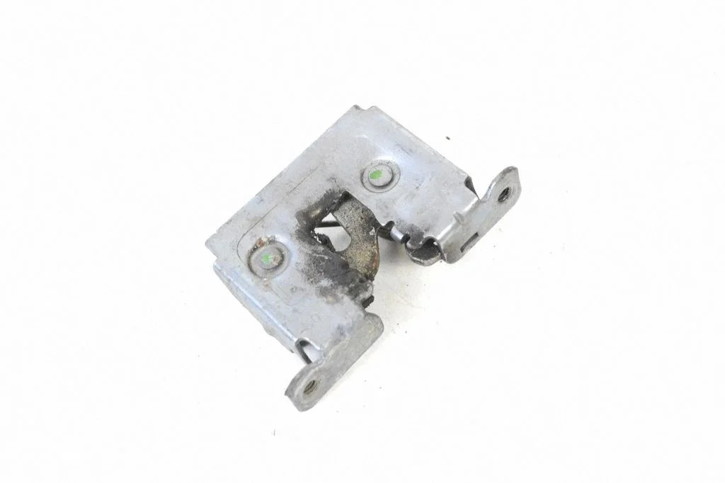 Engine bonnet/hood lock/catch